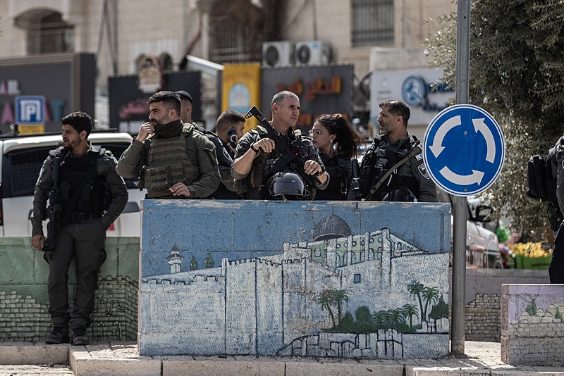 Mescid-i Aksa'da İsrail mezalimi: Ramazanın son cumasını engellediler-6