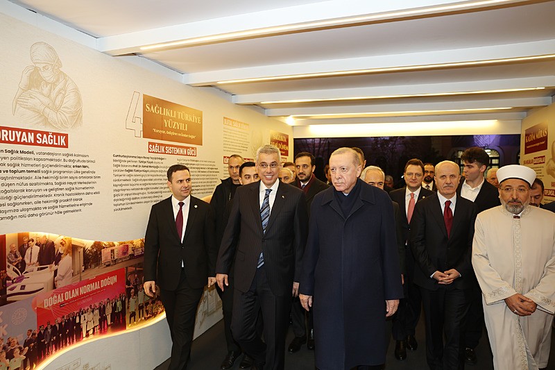 Başkan Erdoğan’dan İsrail saldırılarına tepki: 1700 sağlık çalışanı İsrail terörünün kurbanı oldu-5