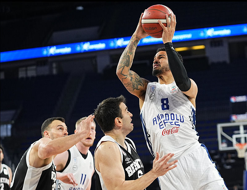 Anadolu Efes Beşiktaş karşısında hata yapmadı: 89-80 | MAÇ SONUCU-4