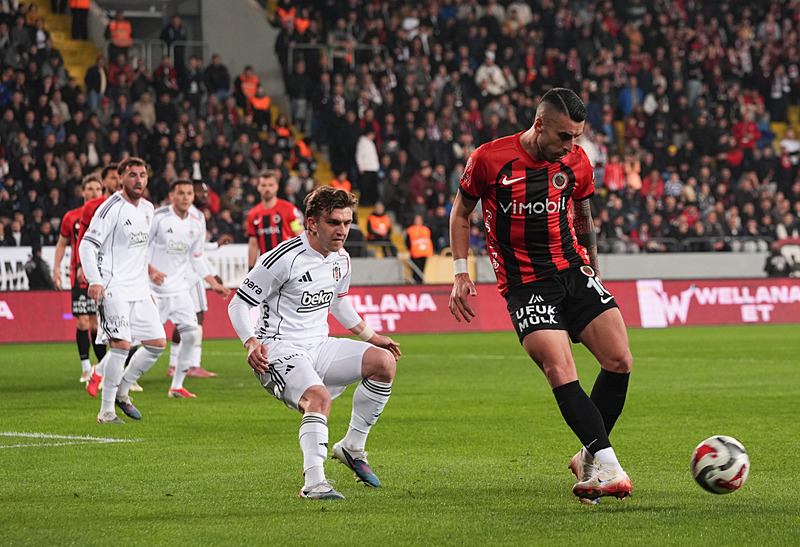 Ankara'da 3 puanla yeni sayfa! Gençlerbirliği - Beşiktaş: 0-2 | MAÇ SONUCU-10