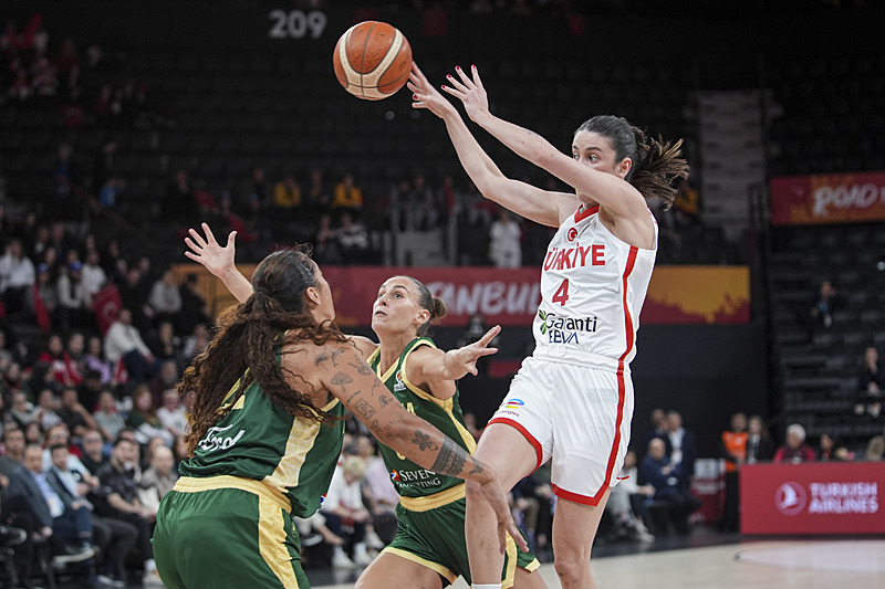 Kadın milliler sonunu getiremedi! Türkiye - Avustralya: 74-77 | MAÇ SONUCU-2