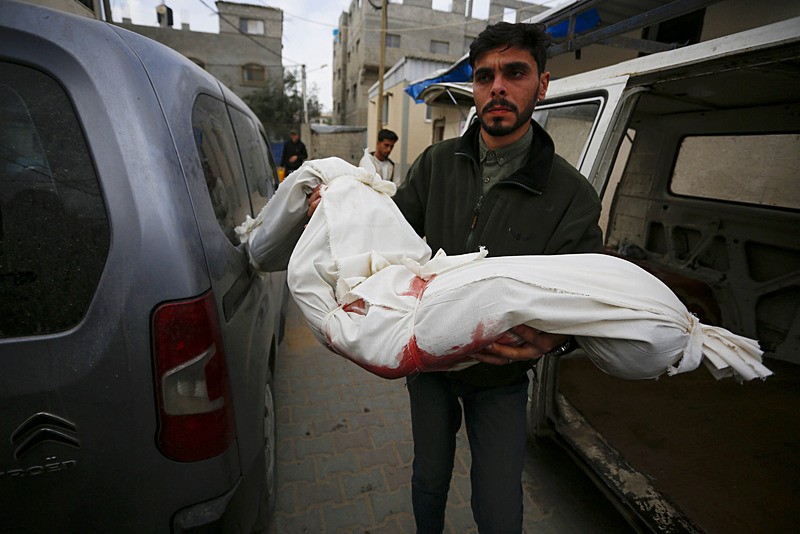 Tescilli soykırımcı! Katil İsrail ordusu Filistinli aileyi nasıl yok ettiğini itiraf etti-3