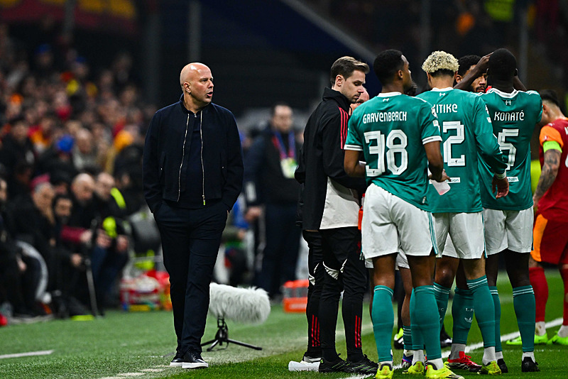 Arne Slot'tan Galatasaray maçı öncesi rövanş mesajı! Sakat oyuncularda son durum-5