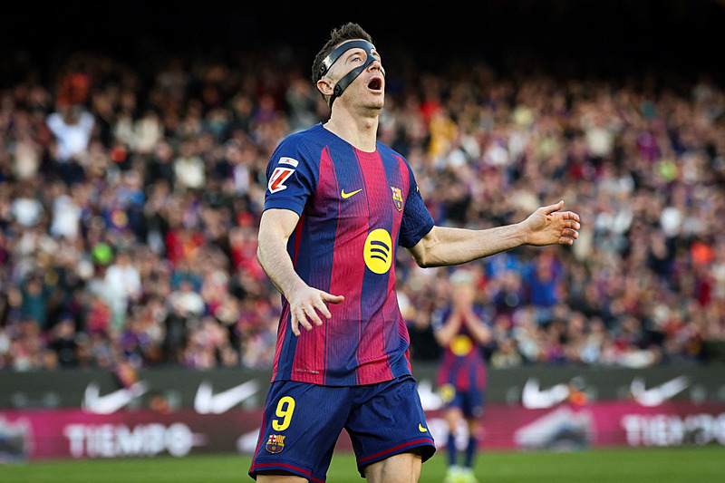Barcelona'dan Fenerbahçe'yi üzecek haber! Robert Lewandowski'nin kaderi belli oldu-2