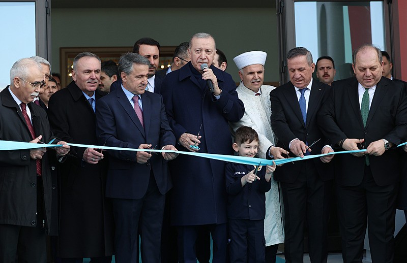 Başkan Erdoğan 5 bin kişilik caminin açılışını yaptı: Milli ve manevi kimliğimize sahip çıkmaya devam edeceğiz-2