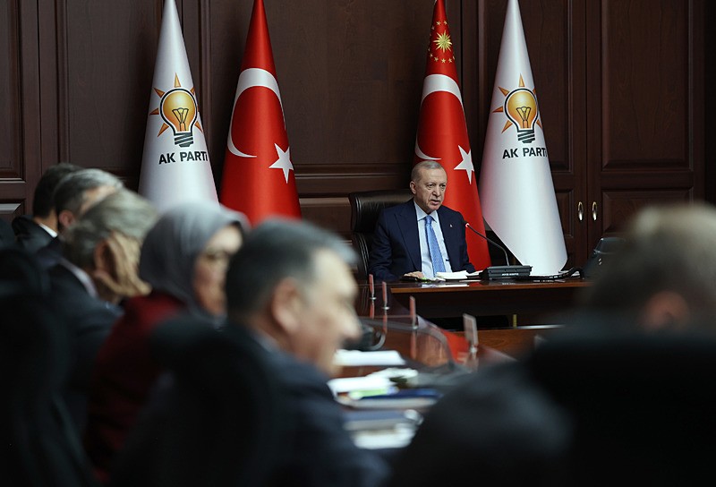 Başkan Erdoğan AK Parti teşkilatlarıyla bayramlaştı önemli mesajlar verdi: "Savaşın yayılmaması için yoğun çaba harcadık"-3