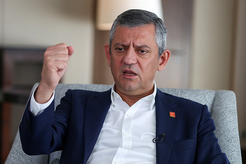 Uğur Dündar'dan Özgür Özel'i hedefe koyan soru: Sizce iyi bir CHP Genel Başkanı mı?-4