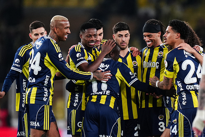 Fenerbahçe'den prim krizi iddiaları sonrası ayrılık açıklaması!-3