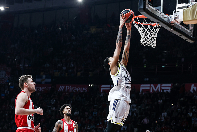 Kanarya potada mağlup! Olympiakos - Fenerbahçe Beko: 104-87 | MAÇ SONUCU-2
