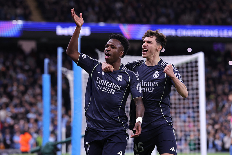 Şampiyonlar Ligi'nde ilk çeyrek finalistler belli dolu!-4