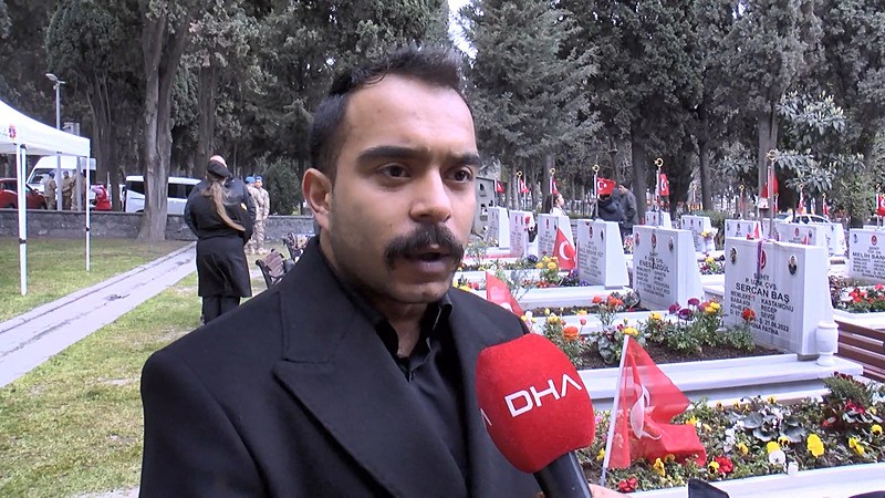 Bayram öncesi Edirnekapı şehitliğine akın: Vatan sağ olsun diyoruz-4