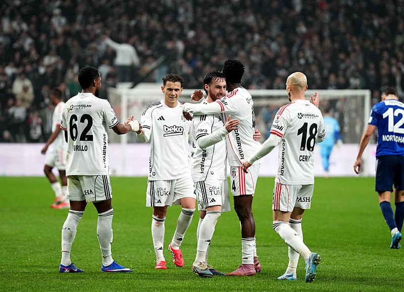 Beşiktaş, Süper Lig'in 27. haftasında Kasımpaşa'yı 2-1 mağlup etti-3