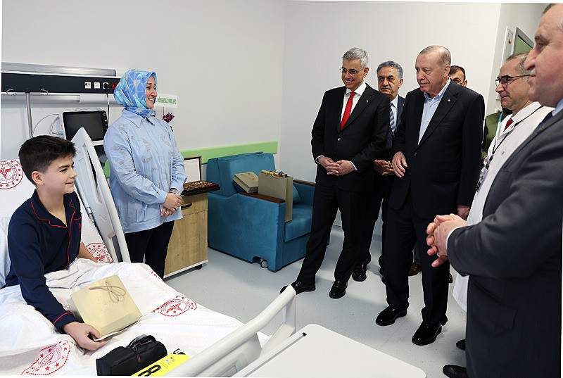 Küçük Doruk'a Arda Güler forması sözü: Başkan Erdoğan'dan hastalara geçmiş olsun ziyareti-2