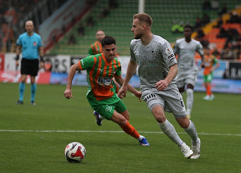 Selçuk İnan öğrencilerine yeni bir program hazırladı-3