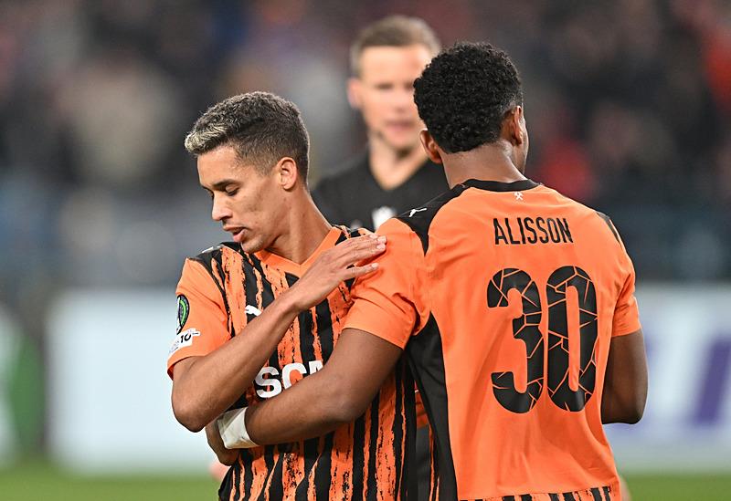 Shakhtar Donetsk çeyrek finalde! Lech Poznan'a yenildi ama turladı-3