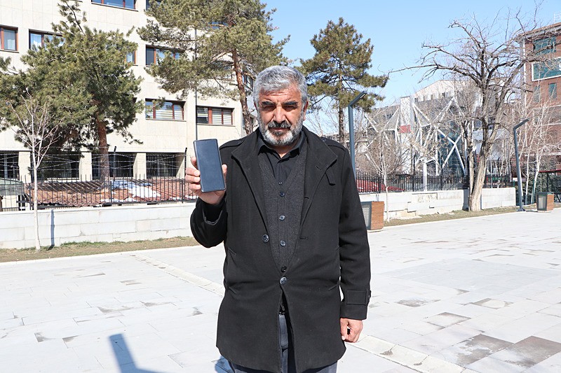 rojin-kabaisin-telefonu-sifre-cozumu-icin-cine-gonderiliyor-1774072068724.jpeg Rojin Kabaiş’in telefonu şifre çözümü için Çin’e gönderiliyor-4