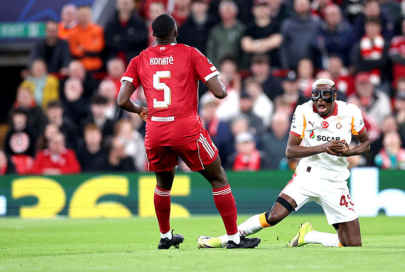 victor-osimhenin-sasirtan-tablosu-sakatligin-nedeni-ortaya-cikti-1774115879093.jpeg Victor Osimhen'in şaşırtan tablosu! Sakatlığın nedeni ortaya çıktı-5