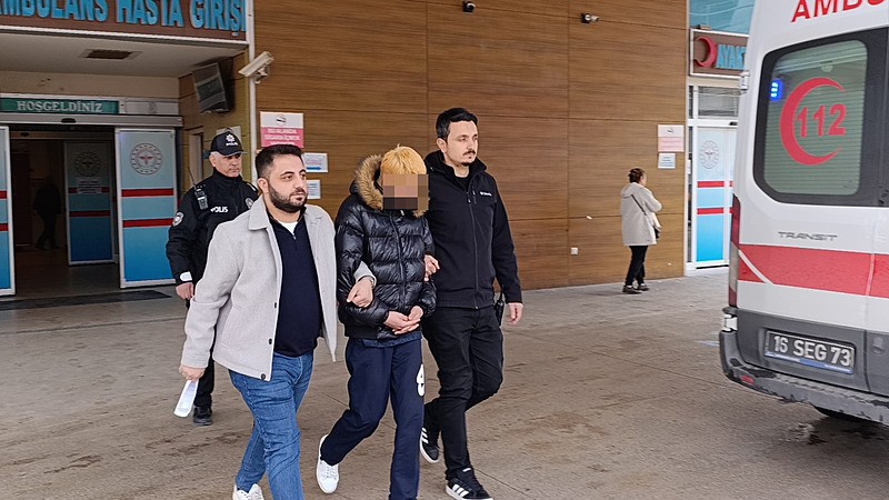 Yarı çıplak skandal: küfürlü müzikle cami cami gezen şahıs tutuklandı | "Pişmanım" savunması-5