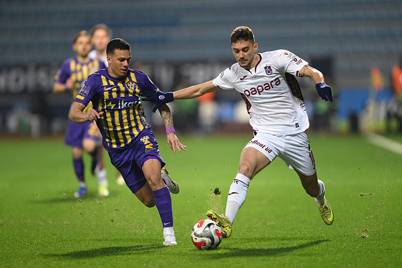 Trabzonspor Ernest Muçi için 12 milyon euroyu reddetti-3