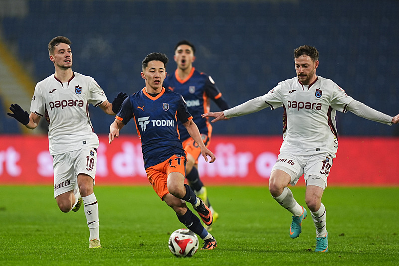 Trabzonspor Ernest Muçi için 12 milyon euroyu reddetti-2