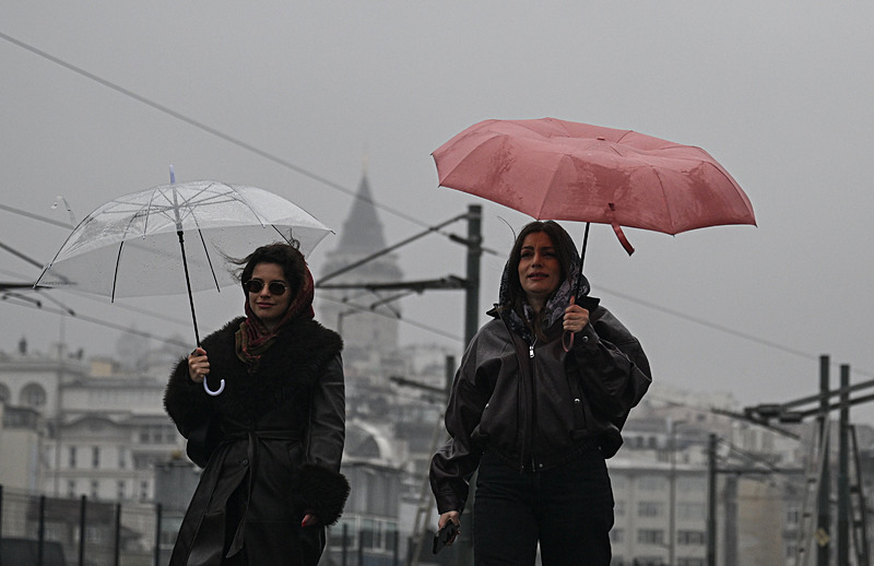 Yağışlı havalara devam: Havalar ne zaman ısınacak? Adil Tek o tarihi işaret etti-10