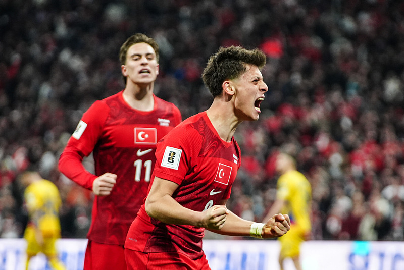 Ferdi Kadıoğlu'ndan milli takımda ilk!-4