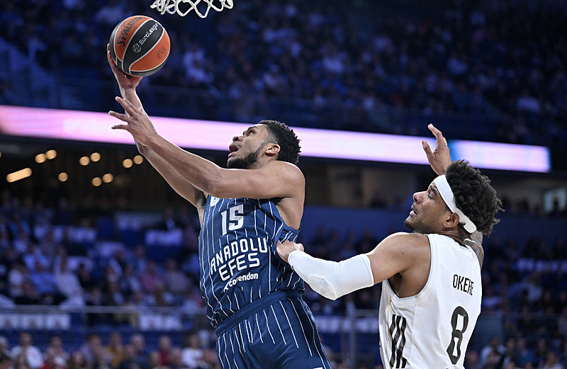 Anadolu Efes Real Madrid deplasmanında kayıp-2