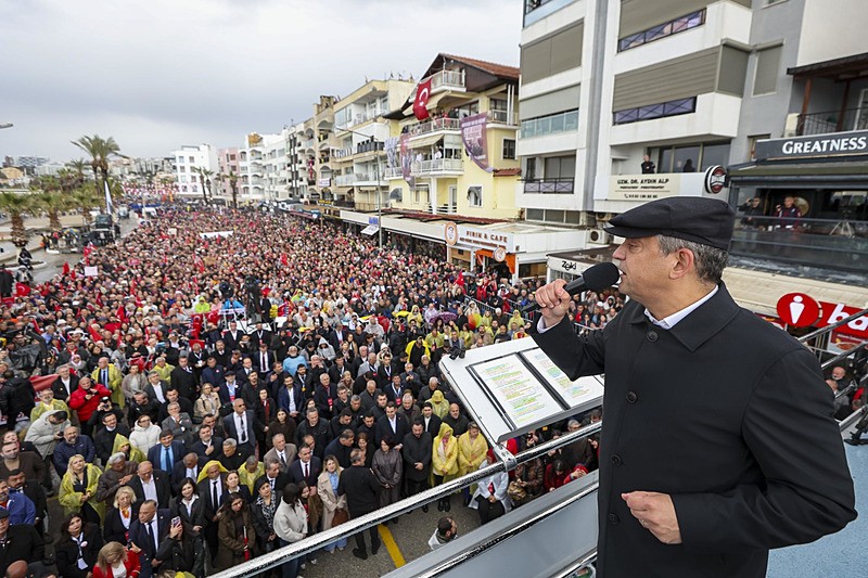 ozgur-ozelin-mesnetsiz-cikisina-cercioglundan-yargi-tokadi-1774802387994.jpeg Özlem Çerçioğlu'ndan Özgür Özel'e dava: Hesabı yargıda sorulacak! Özel’e ‘Cumhurbaşkanına hakaret’ suçundan soruşturma başlatıldı-2