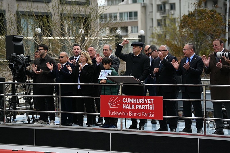 Özlem Çerçioğlu'ndan Özgür Özel'e dava: Hesabı yargıda sorulacak! Özel’e ‘Cumhurbaşkanına hakaret’ suçundan soruşturma başlatıldı-5