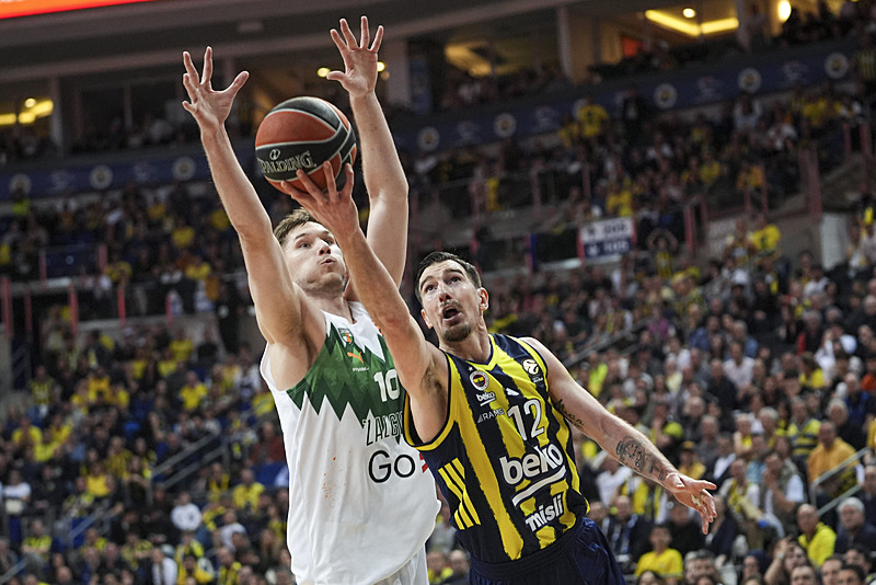 Fenerbahçe Beko'da sakatlık şoku! Nando De Colo'da yırtık tespit edildi-2