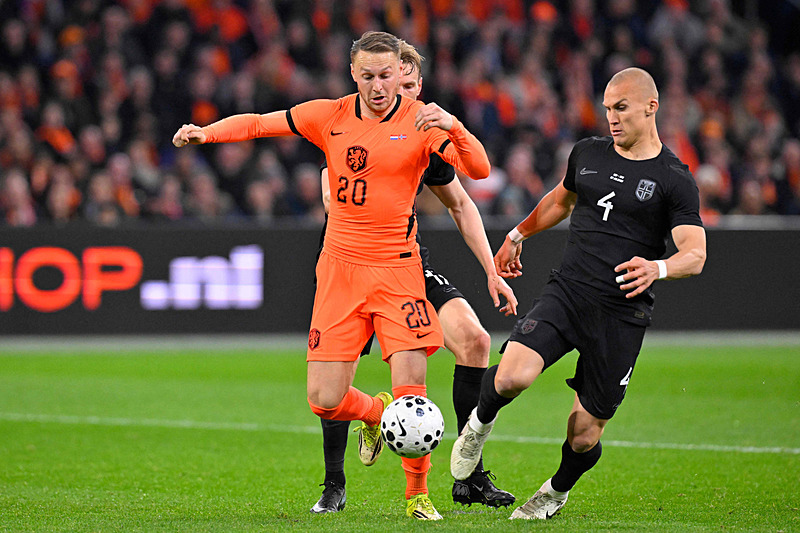 Galatasaray'ın Teun Koopmeiners transferinde Manuel Ugarte detayı!-4