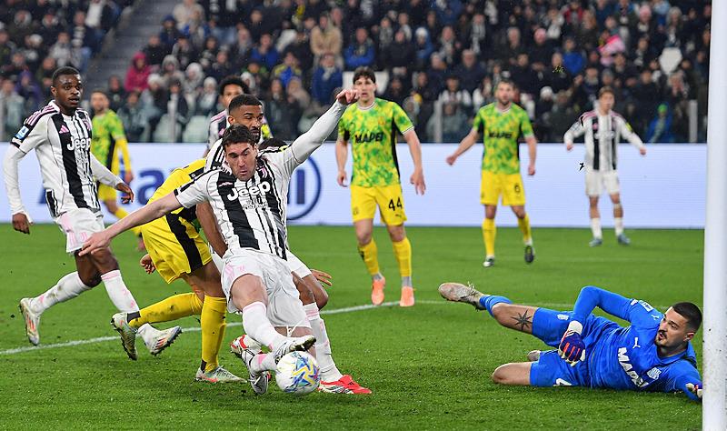 Juve'nin yıldızları Fenerbahçe'ye! Kostic ve Vlahovic hamlesi-2