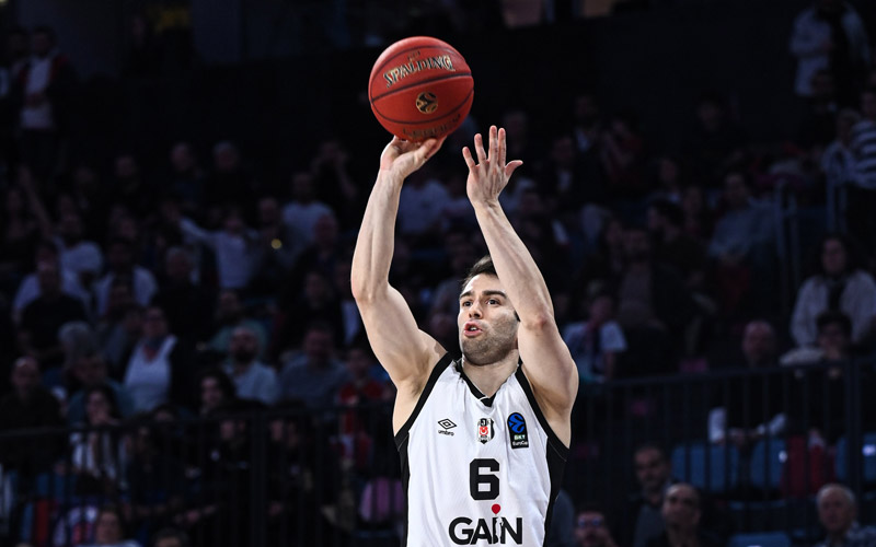Beşiktaş GAİN Bahçeşehir Koleji'ni 82-72 yenip EuroCup finaline yükseldi-5
