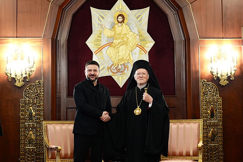 Başkan Erdoğan'la görüşme sonrası Zelenskiy Fener Rum Patrikhanesi'ni ziyaret etti-3