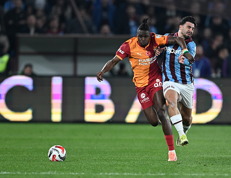 trabzonspor-galatasaray-macinin-ardindan-kavga-abdulkerimi-icardi-ayirdi-1775330061890.jpg Trabzonspor - Galatasaray maçının ardından kavga! Abdülkerim'i Icardi ayırdı-2