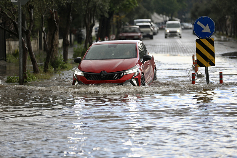 Balkan soğukları geri dönüyor: Kar, soğuk ve yağışlı sistem yolda! Sıcaklık 8 derece düşecek-9