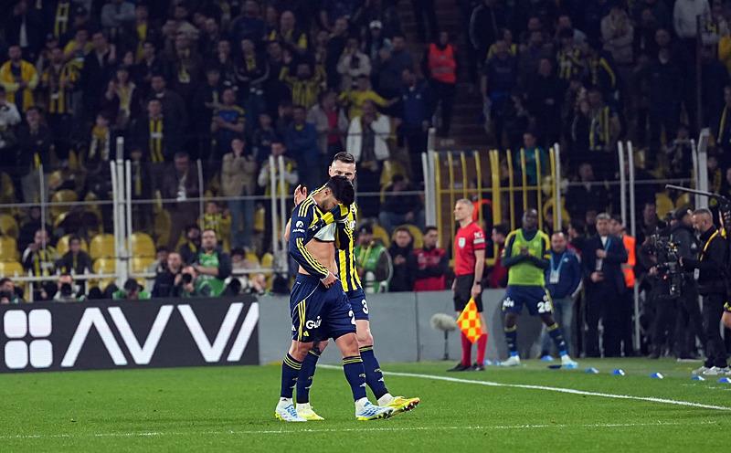 fenerbahcede-sok-asensioda-odem-var-1775467214907.jpeg Fenerbahçe'de şok! Asensio'da ödem var-2