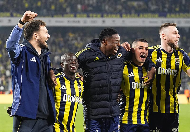 Rüzgar döndü! Spor yazarları Beşiktaş - Fenerbahçe maçını değerlendirdi-2