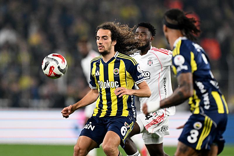 Rüzgar döndü! Spor yazarları Beşiktaş - Fenerbahçe maçını değerlendirdi-6