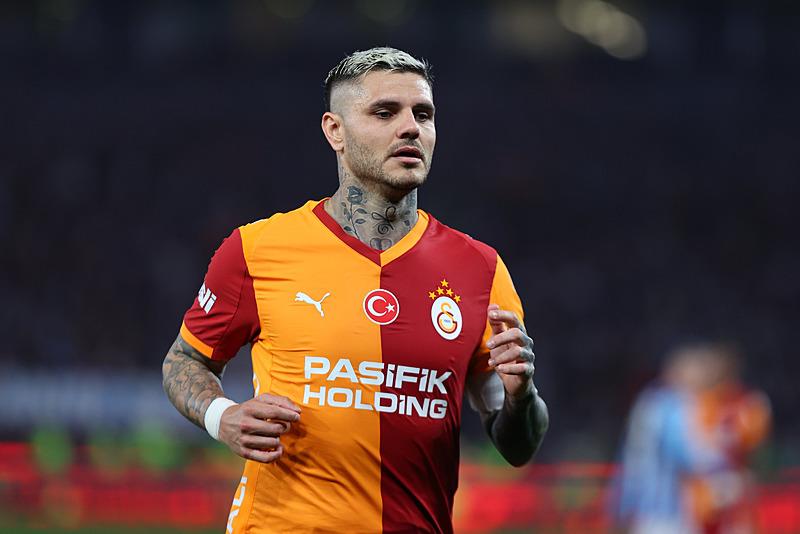 galatasarayli-futbolculardan-isyan-bayragi-icardi-ile-oynayamiyoruz-1775544149681.jpeg Galatasaraylı futbolculardan isyan bayrağı! "Icardi ile oynayamıyoruz"-2