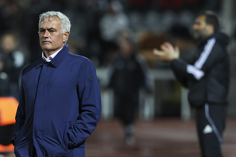 Rui Costa'dan Jose Mourinho'nun geleceği için açıklama!-1