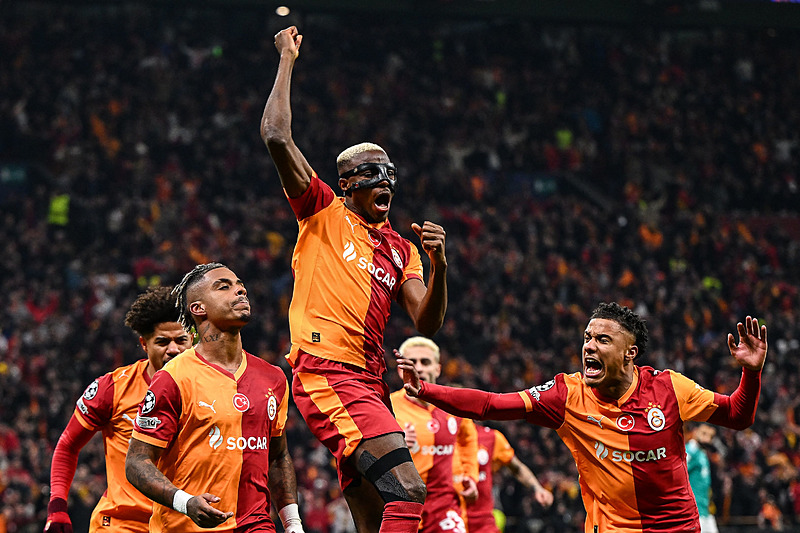 Galatasaray'ın yıldızı Victor Osimhen'e Barcelona kancası! Transferde flaş detay-1