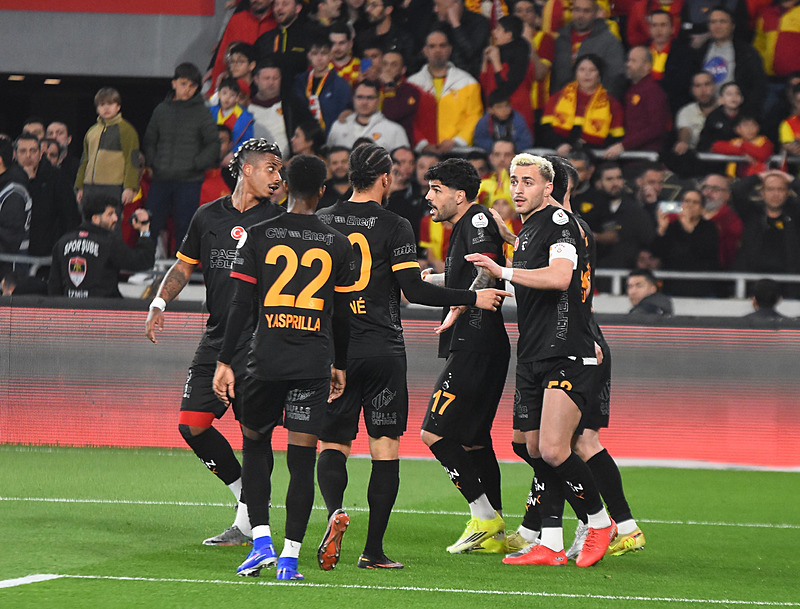 Aslan İzmir'den sağlam çıktı! Göztepe - Galatasaray: 1-3-4