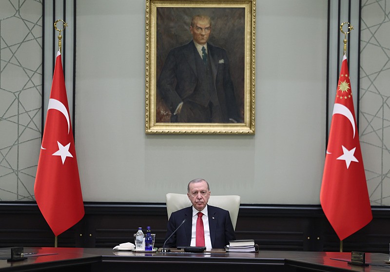mgkda-gundem-istanbuldaki-teror-saldirisi-1775666197663.jpeg MGK'dan 8 maddelik bildiri: Terörsüz Türkiye sürecinde sabotaja izin verilmeyecek-4
