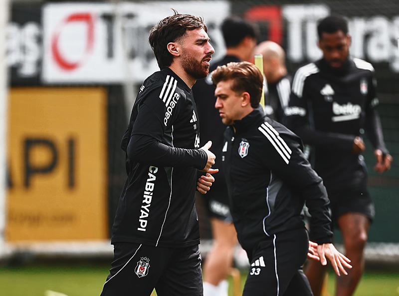 Beşiktaş Antalyaspor'u ağırlıyor! Sergen Yalçın'dan farklı 11-3