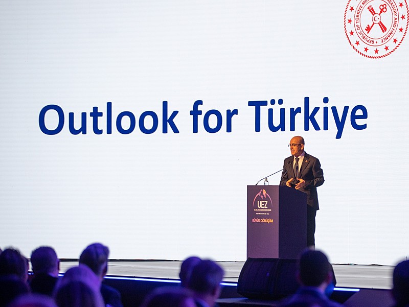 Hazine ve Maliye Bakanı Mehmet Şimşek: Türkiye ekonomisi şoklara dayanıklı-3