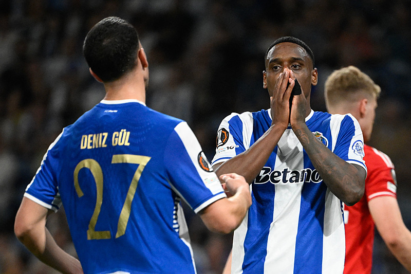 porto-ile-nottingham-forest-avrupa-liginde-yenisemedi-1-1-1775768956425.jpg Porto ile Nottingham Forest Avrupa Ligi'nde yenişemedi: 1-1-3