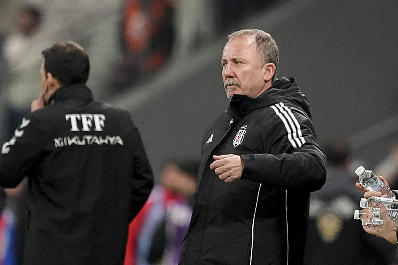 Sergen Yalçın’dan taraftara sabır çağrısı! "Beşiktaş taraftarını mutlu edeceğiz"-3