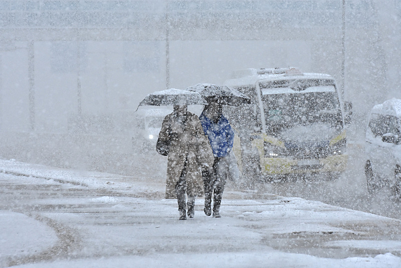 İki mevsim bir arada: Yağışlı hava geri dönüyor! Meteoroloji'den toz, kar ve zirai don alarmı-7