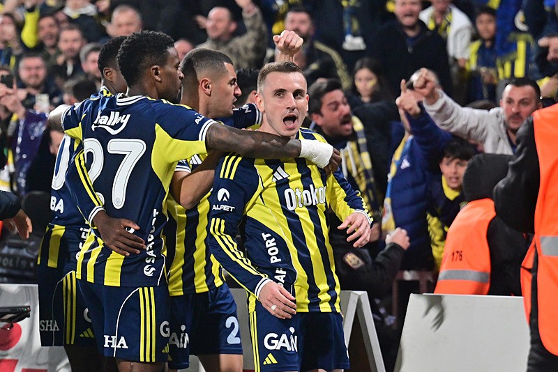 Fenerbahçe'ye ağır eleştiri: Futbol enayiliği desem enayilere hakaret olur-4